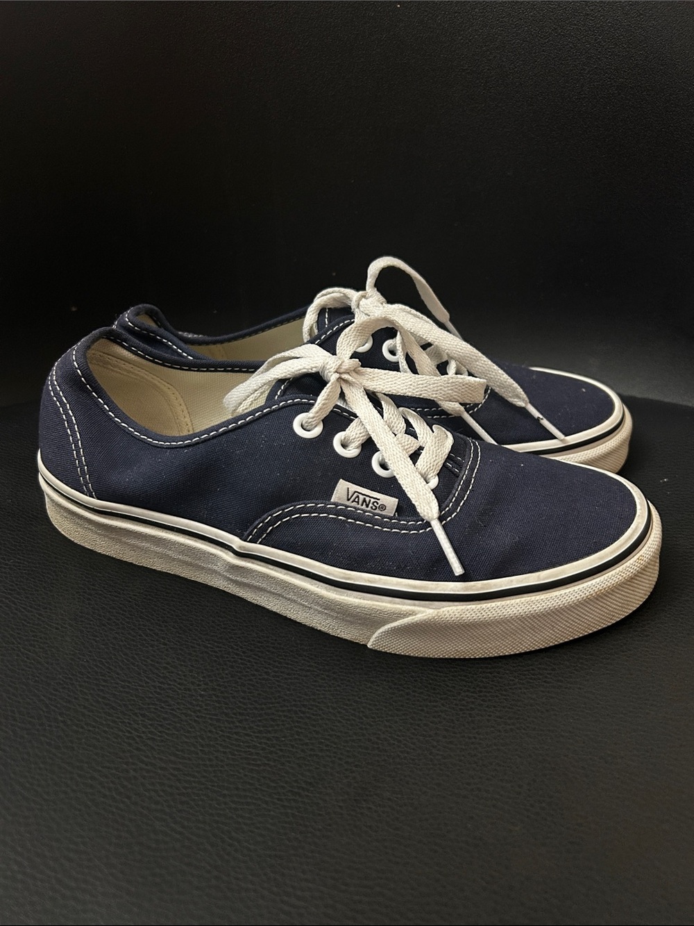 Vans Navy Canvas Low-Top Sneakers - Worn once - Size 6 Women / 4.5 Men